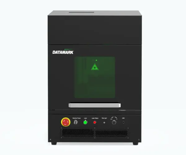 Máquina de marcação a laser para gravação de peças industriais e placas de identificação
